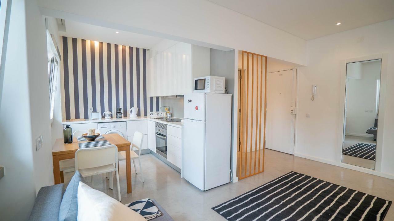 Casual @ 5 De Outubro Apartment Lisbon Luaran gambar