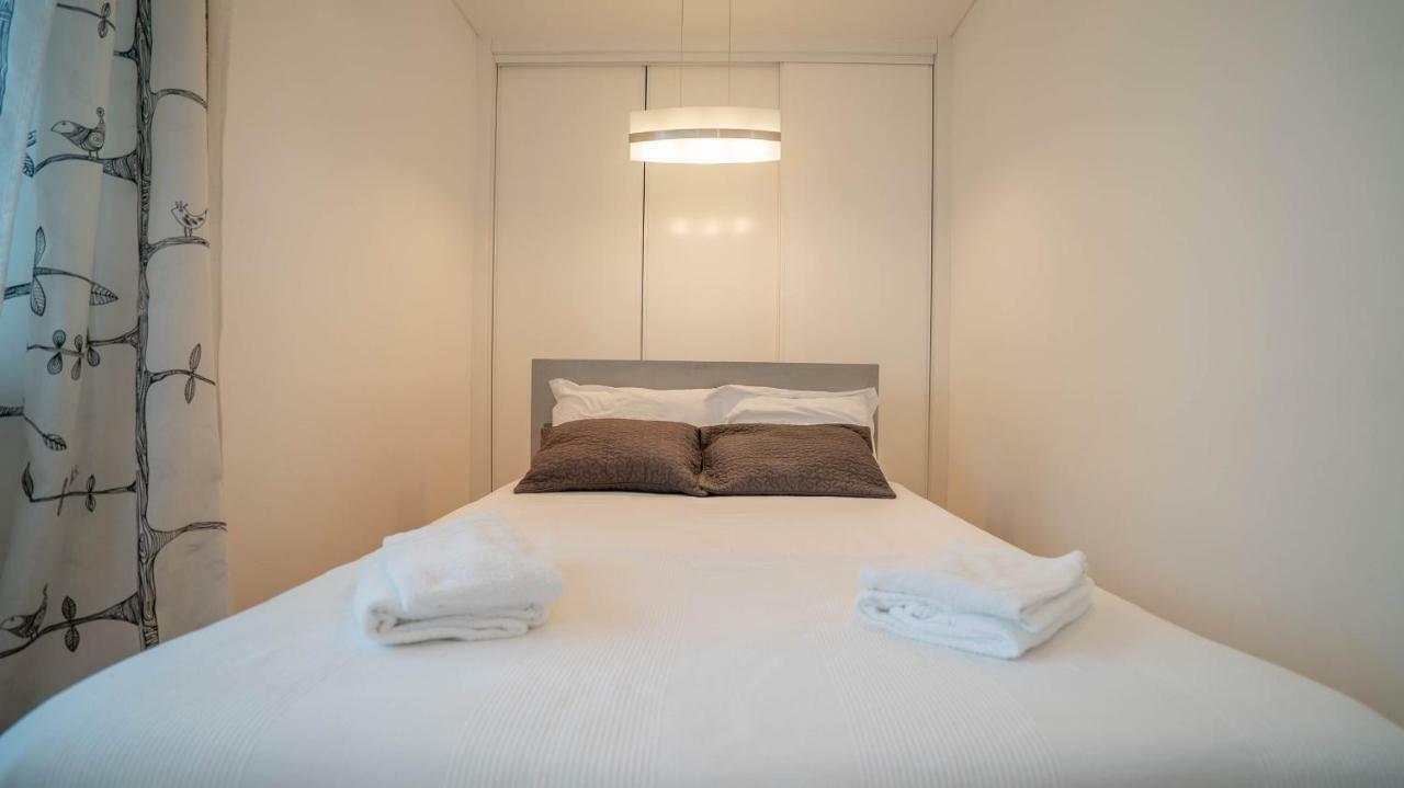 Casual @ 5 De Outubro Apartment Lisbon Luaran gambar